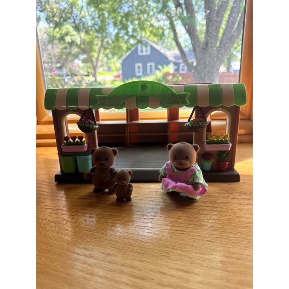 Lil Woodzeez Farmers Market Playset W/ Fuzzy Bear Family - Picture 1 of 4